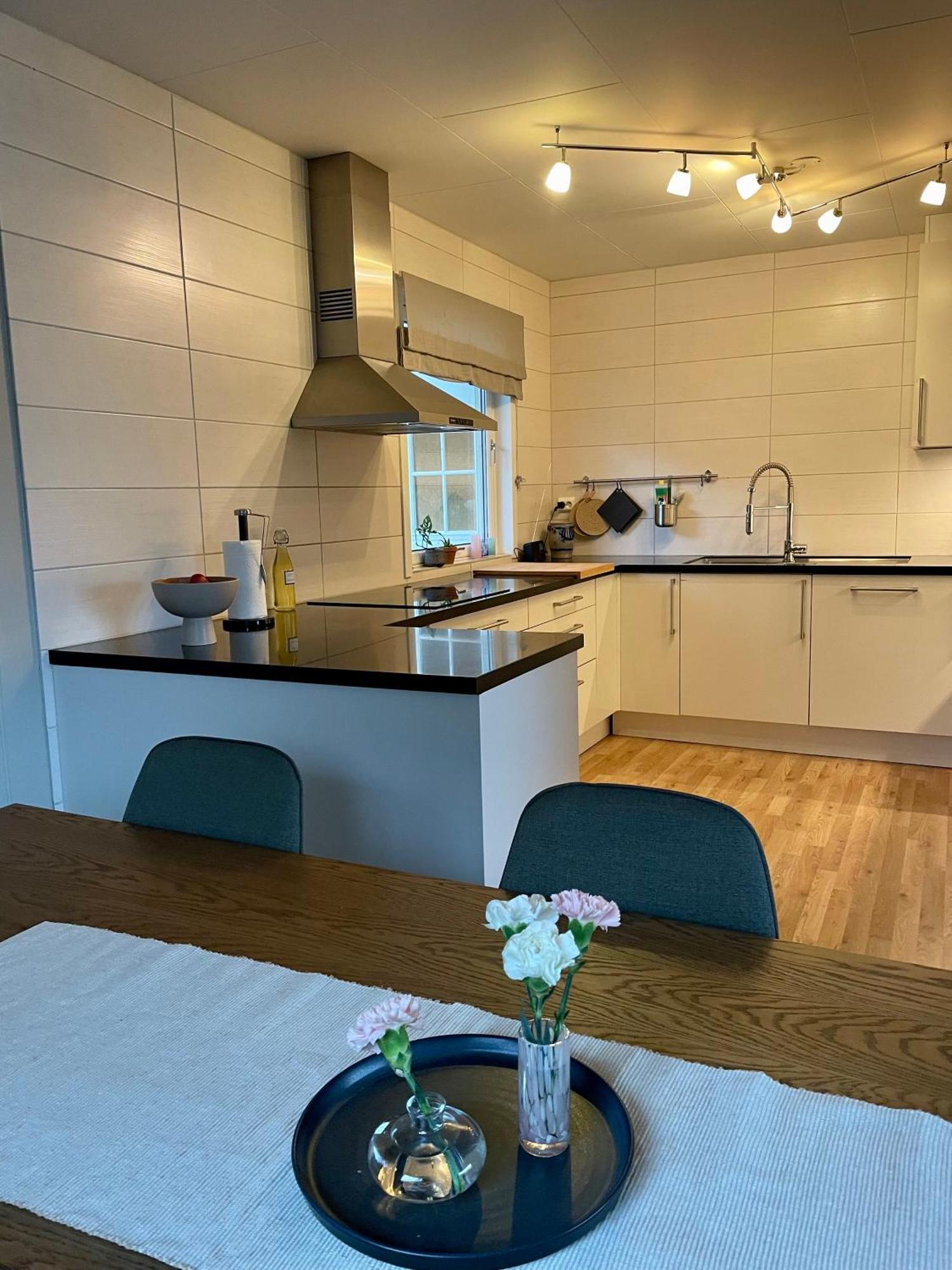 Penthouse With Panorama View And Great Location! Leilighet Tromsø Eksteriør bilde